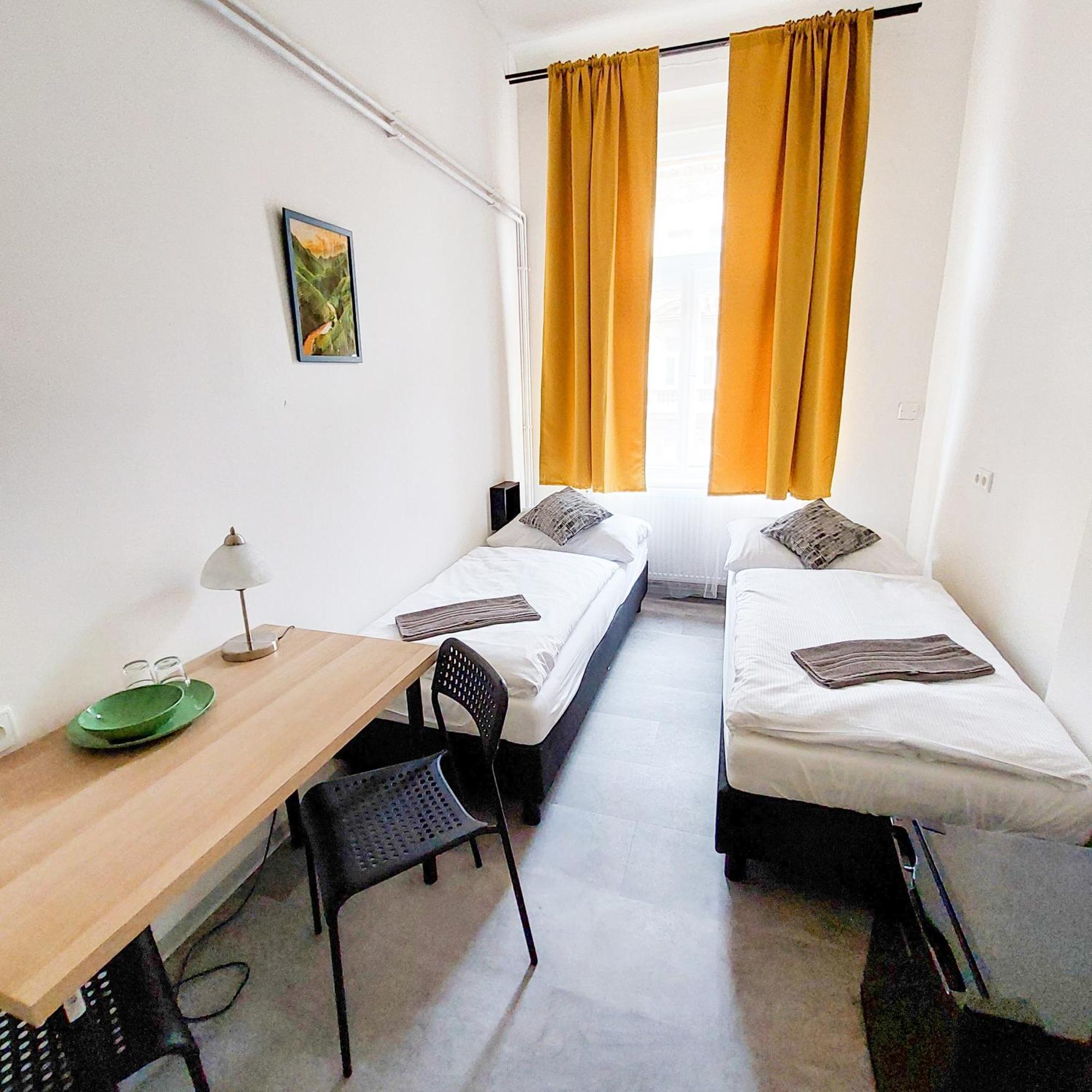 Privat bolig Utulny Dvouluzkovy B2 *
