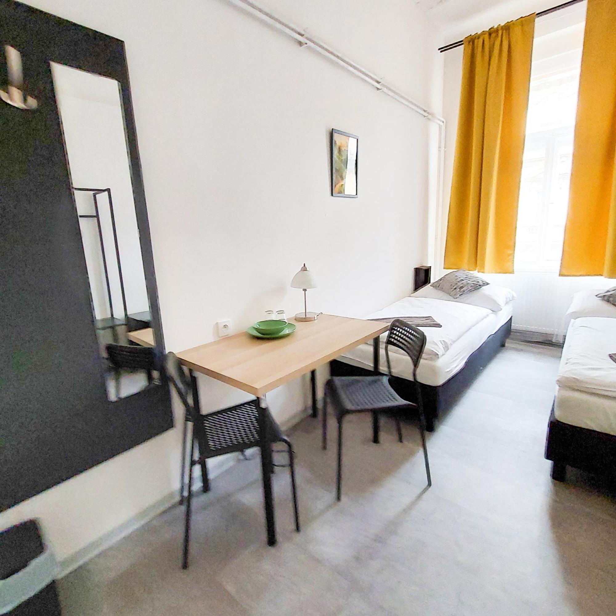Privat bolig Utulny Dvouluzkovy B2