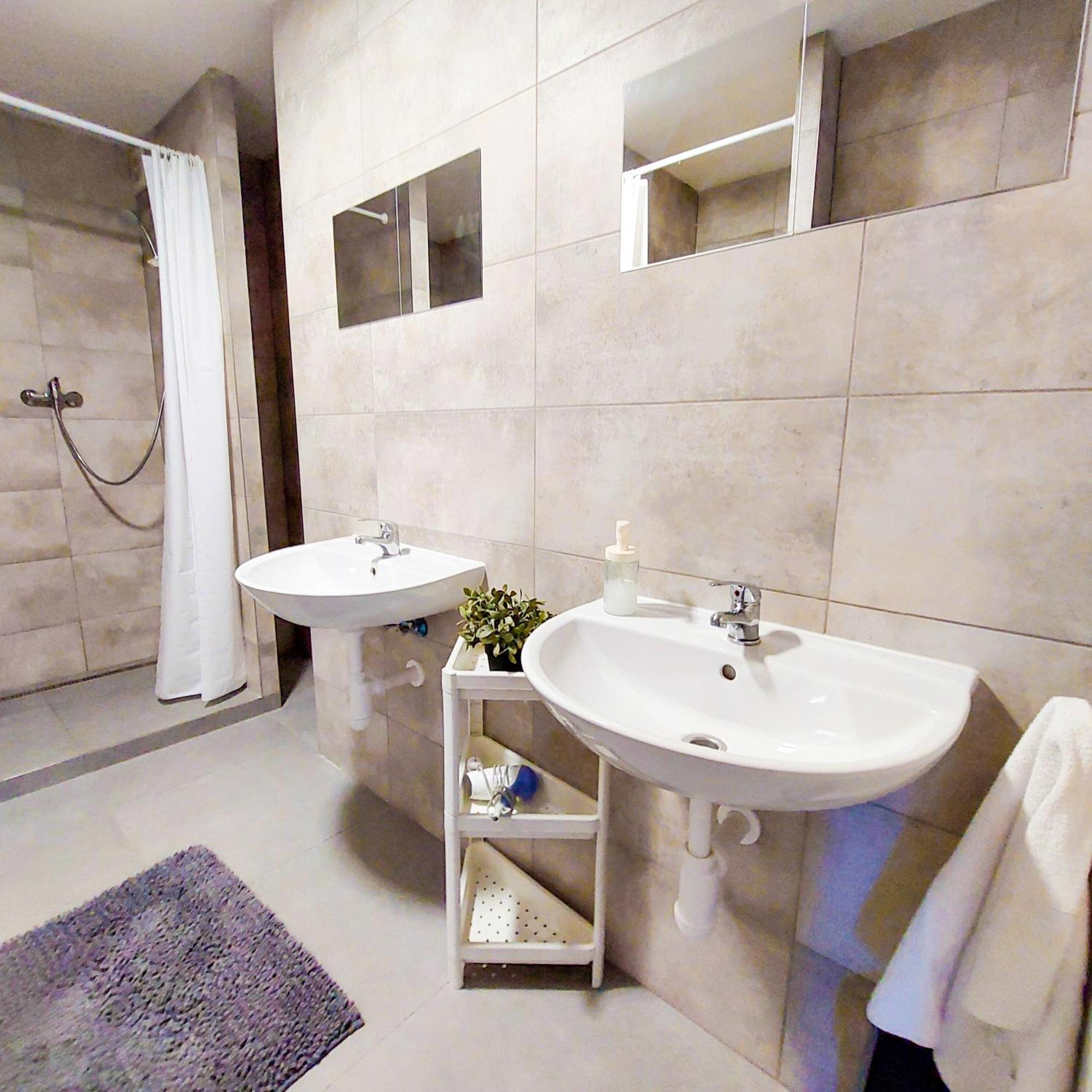 Utulny Dvouluzkovy B2 Privat bolig *